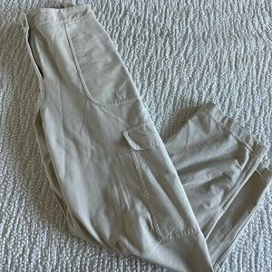 Lululemon Cargos - NEVERWORN